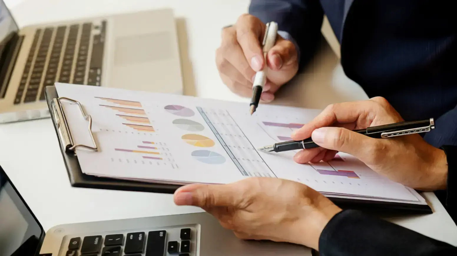 How to Improve Sales with E-Commerce Demand Forecasting