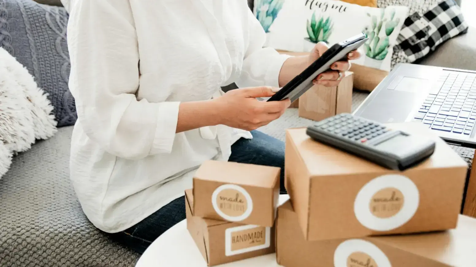 E-Commerce Startup Costs: How Much Do You Really Need to Get Started?