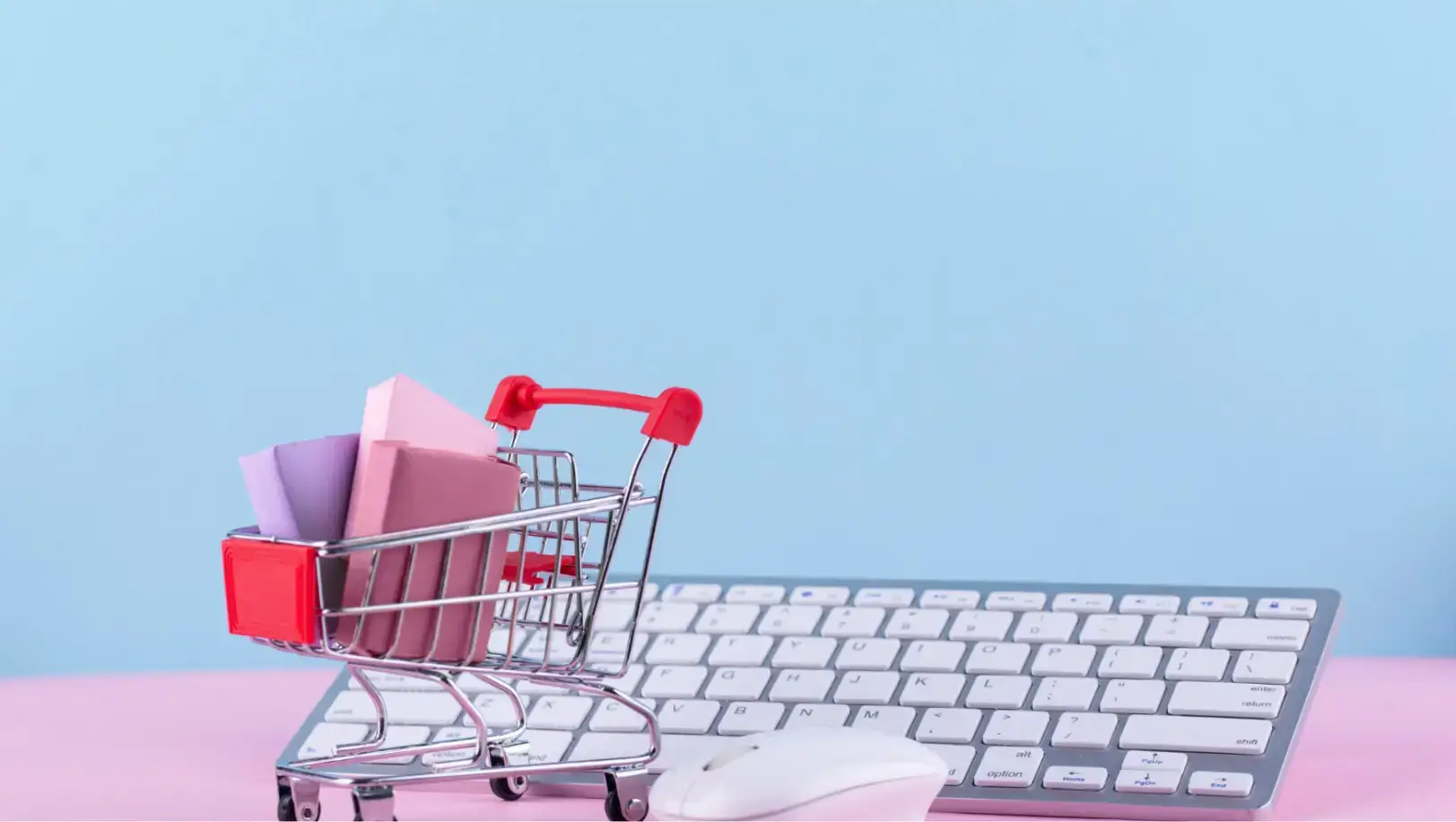 7 E-Commerce Frameworks and Roles in Shaping Online Retail Experiences