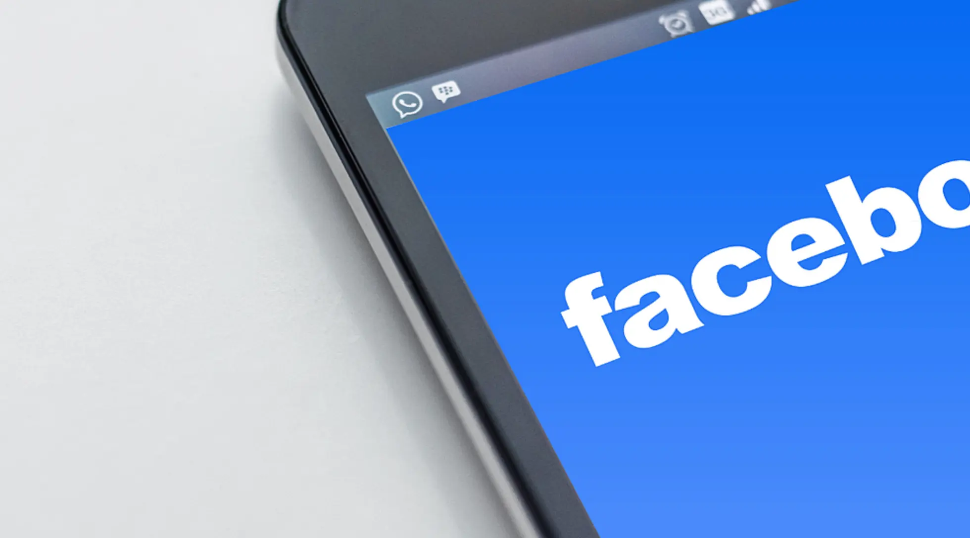 6 Tactics To Leverage Facebook Marketing for Growth
