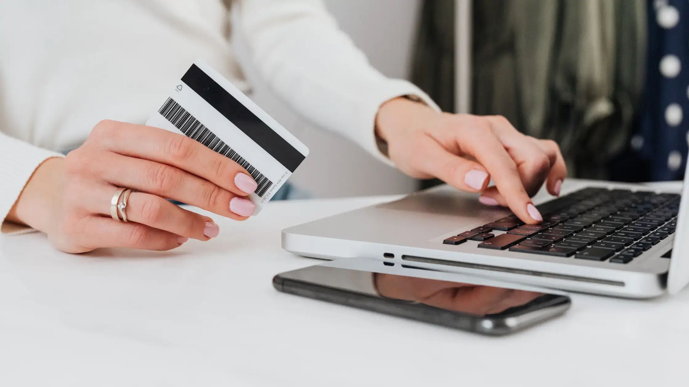 Payment Gateways and Security in eCommerce: Ensuring Safe Transactions