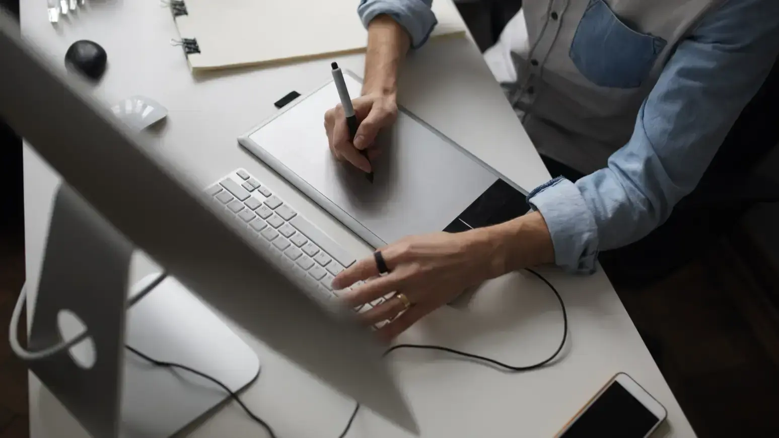 The Power of Fonts: How Typography Shapes Brand Identity in Logos