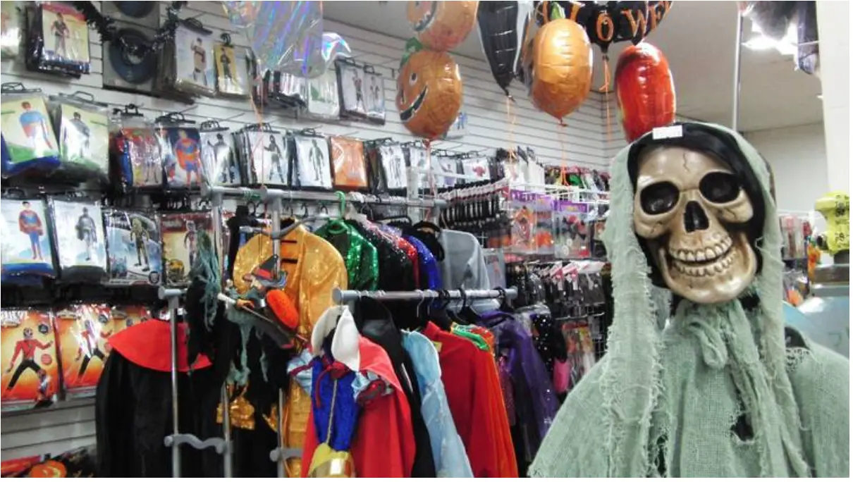 Halloween store