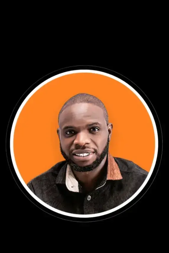 adedoyin-ogunmola-headshot