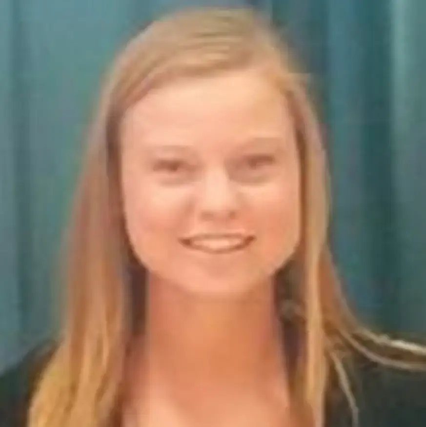 aemilia-lvy-headshot