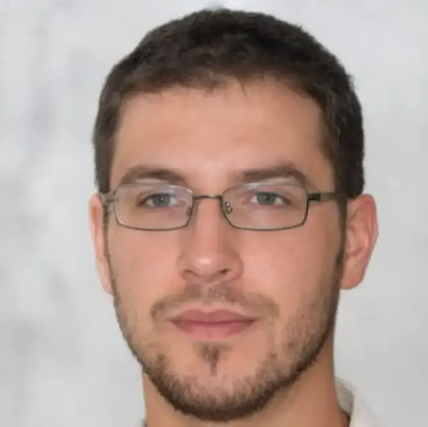 alan-walker-headshot