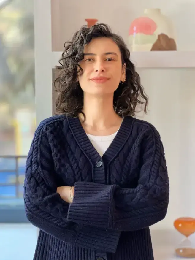 andreea-stefan-headshot