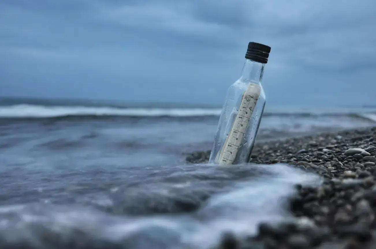 beach-bottle-cold-daylight