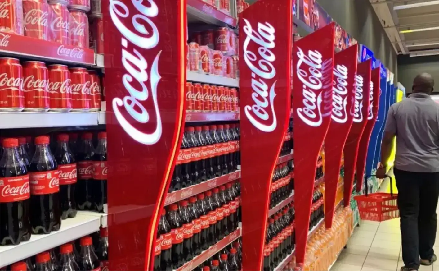 coca-cola-shelves