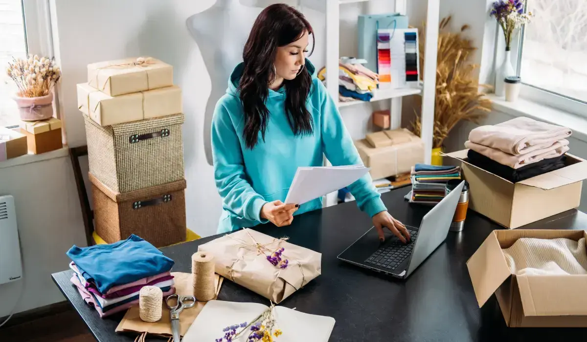 e-commerce-store-owner