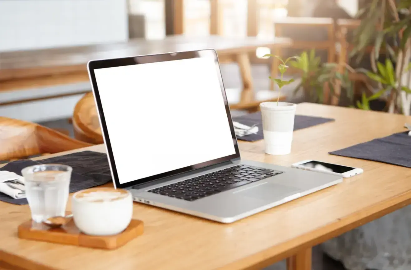 laptop-on-table