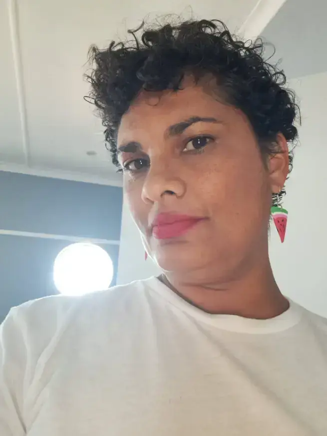 marchelle-abrahams-headshot