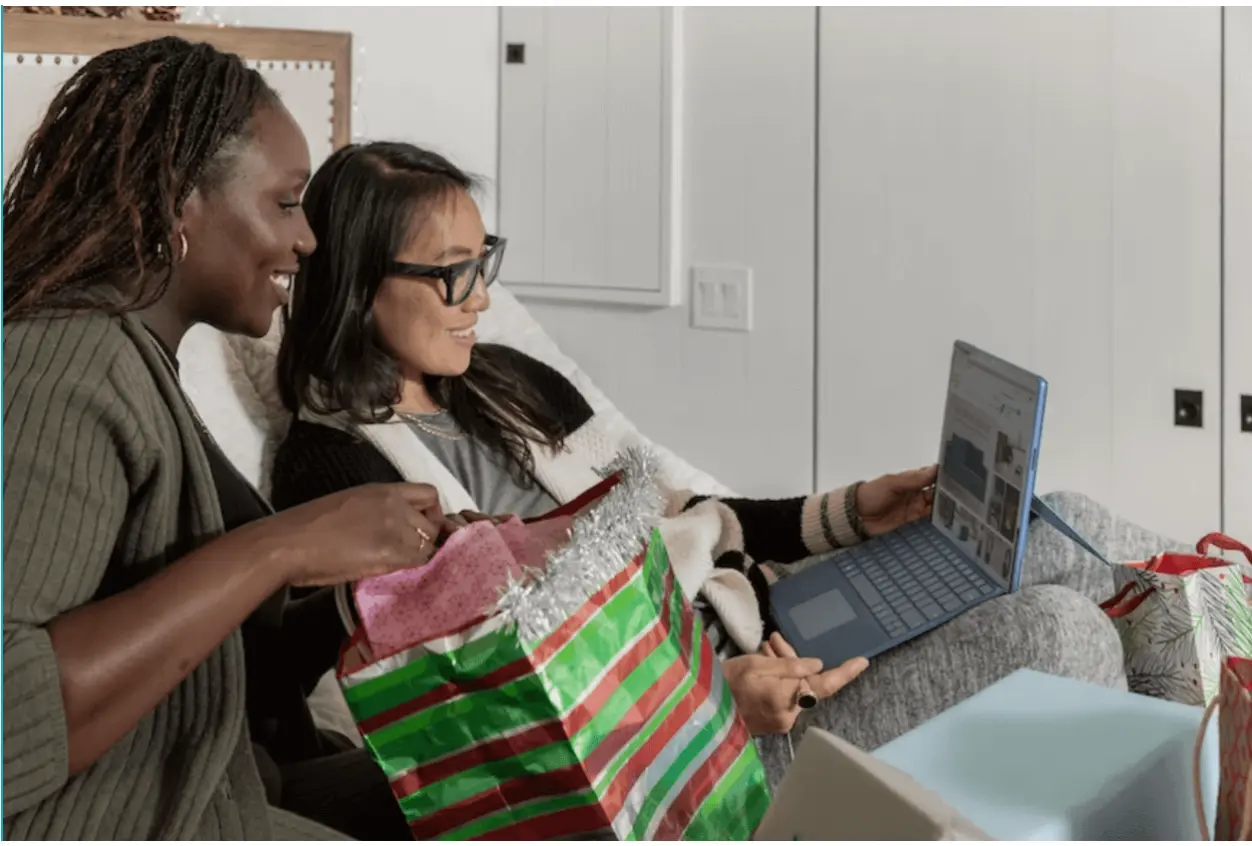 people-shopping-online