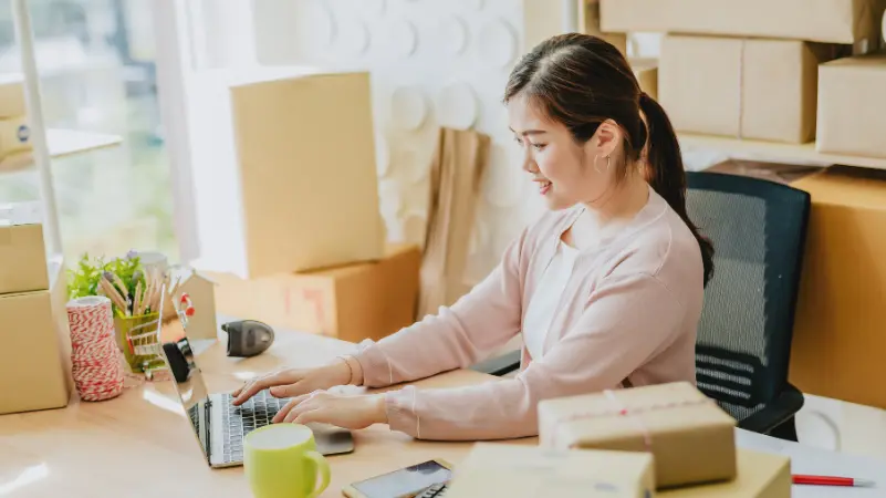 person-ordering-online-items