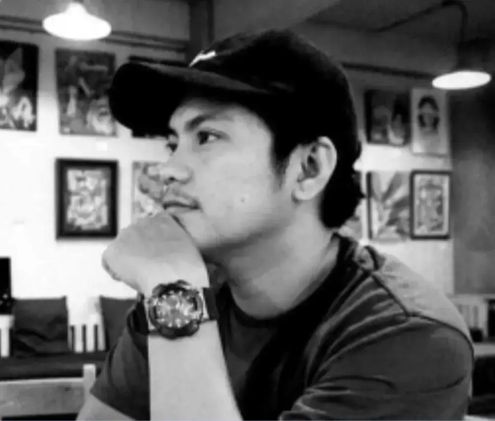 ralf-llanasas-headshot