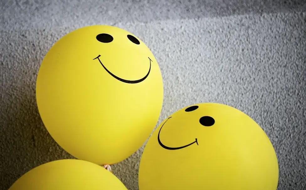 smiley balloons