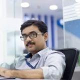 headshot-author-rithesh-raghavan